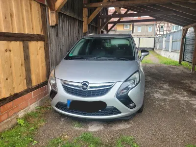 Gebraucht Opel Zafira Tourer Edition 140 PS (102 kW) 2013 Silber Van / Kleinbus
