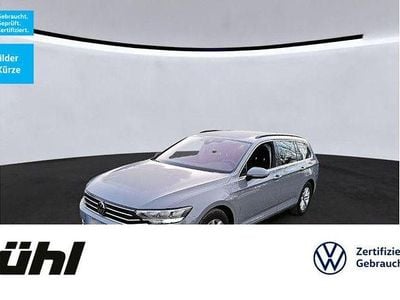 Gebraucht VW Passat Business 122 PS (89 kW) 2022 Mondsteingrau Kombi