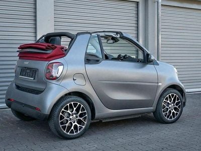 Grau Gebraucht 2022 Smart ForTwo Electric Drive Cabrio | 17.400 € (Fairer Preis)