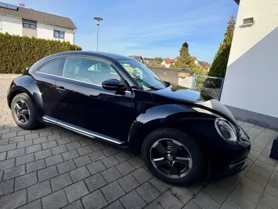 Gebraucht VW Beetle Design 160 PS (117 kW) 2012 Schwarz Kleinwagen