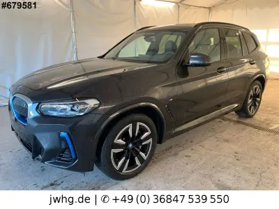 Gebraucht BMW iX3 M Sport 210 kW (286 PS) 2022 Sophistograu SUV