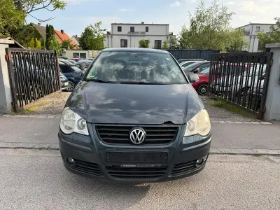 Gebraucht VW Polo 60 PS (44 kW) 2008 Grau Kleinwagen