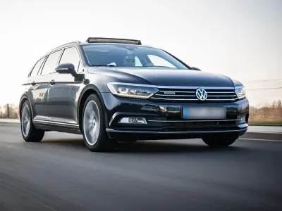 Gebraucht VW Passat Comfortline 239 PS (175 kW) 2015 Schwarz Kombi