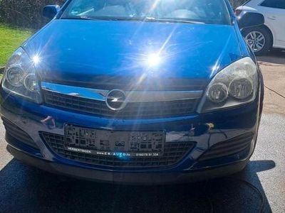 Opel Astra GTC