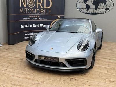 Porsche 911 Carrera