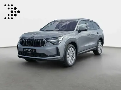 Neu Skoda Kodiaq Selection 193 PS (141 kW) 2026 Smokey diamondsilber metallic SUV