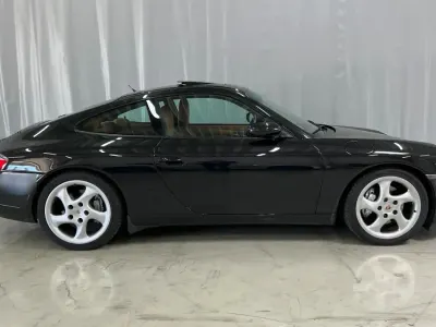 Occasion Porsche 996 301 ch (221 kW) 1999 Andere farben Coupé