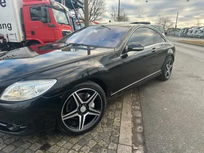 Usata Mercedes CL500 AMG 387 CV (284 kW) 2007 Argento Coupé