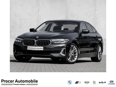 Gebraucht BMW 520 Luxury Line 190 PS (139 kW) 2023 Grau Limousine