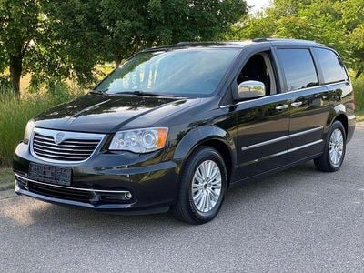 Gebraucht Lancia Voyager Platinum 178 PS (130 kW) 2014 Colore esterno (black) Van / Kleinbus