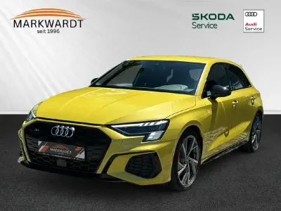 Gebraucht Audi S3 Ambiente 310 PS (228 kW) 2023 Pythongelb metallic (metallic) Limousine