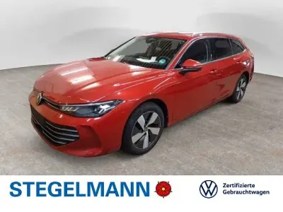Gebraucht VW Passat Business 150 PS (110 kW) 2025 Rot Kombi