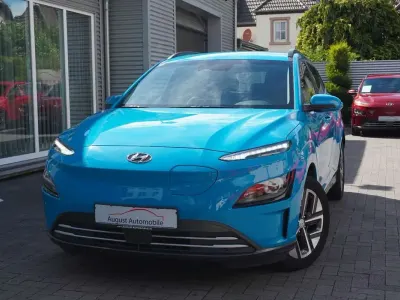 Gebraucht Hyundai Kona Select 100 kW (136 PS) 2023 Blau SUV