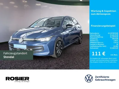 Gebraucht VW Golf VIII Goal 150 PS (110 kW) 2025 Blau / anemonenblau Limousine