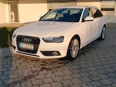 Gebraucht Audi A4 S-Line 2015 Weiß Kombi
