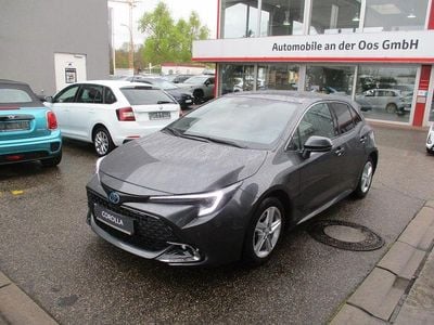 Gebraucht Toyota Corolla Hybrid Team 122 PS (89 kW) 2023 Grau Limousine