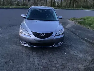 Używany Mazda 3 105 KM (77 kW) 2006 Sedan/Limuzyna