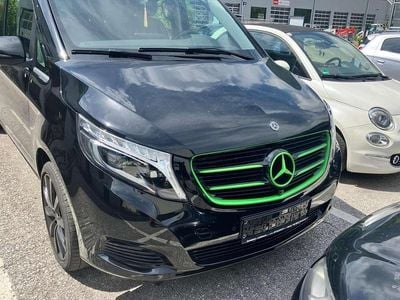 Mercedes V200