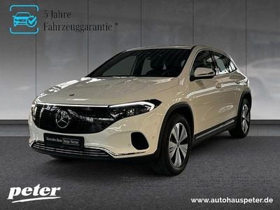 Mercedes EQA250+