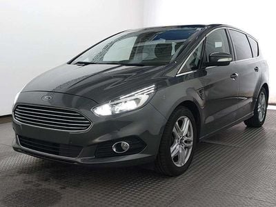 Gebraucht Ford S-MAX Titanium 150 PS (110 kW) 2017 Magnetic Van / Kleinbus