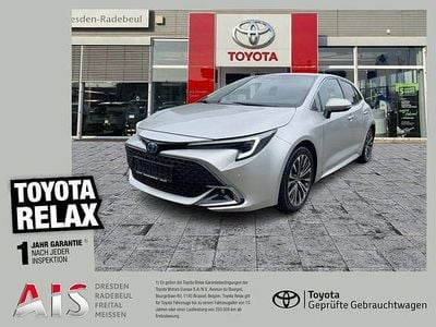 Gebraucht Toyota Corolla Team 140 PS (102 kW) 2023 Precious silver Limousine