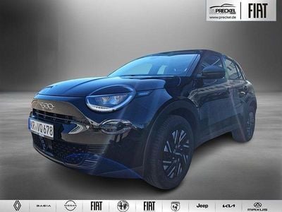 Gebraucht Fiat 600 136 PS (100 kW) 2024 Cinema schwarz SUV