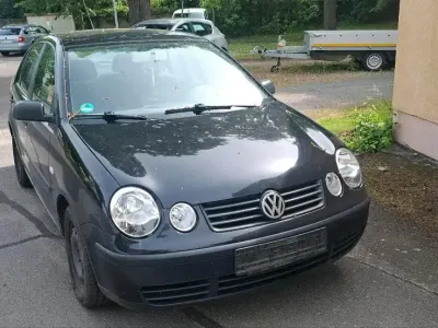 Gebraucht VW Polo 75 PS (55 kW) 2004 Schwarz Kleinwagen