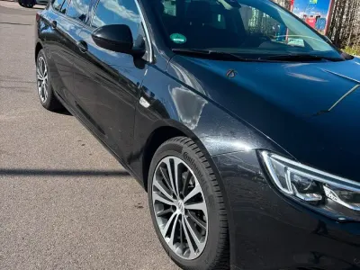 Gebraucht Opel Insignia 209 PS (153 kW) 2020 Schwarz Kombi