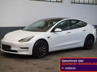 Weiß Gebraucht 2021 Tesla Model 3 Performance Limousine | 25.850 € (Fairer Preis)