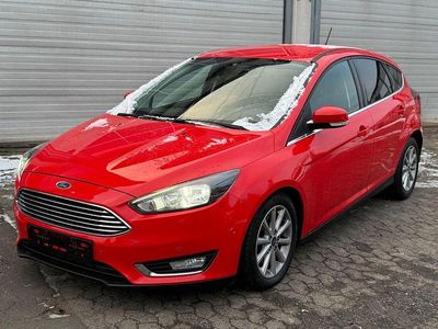 Rot Gebraucht 2018 Ford Focus Titanium Limousine | 12.700 € (Guter Preis)