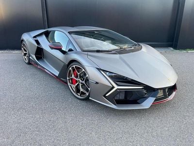 Nouă Lamborghini Revuelto 1016 CP (747 kW) 2025 Gri Coupe