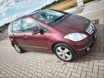 Gebraucht Mercedes A170 116 PS (85 kW) 2009 Rot Van / Kleinbus