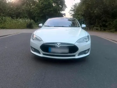 Gebraucht Tesla Model S 349 kW (475 PS) 2014 Weiß Kleinwagen