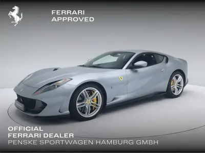 Second-hand Ferrari 812 799 CP (587 kW) 2019 Argintiu Cabrio