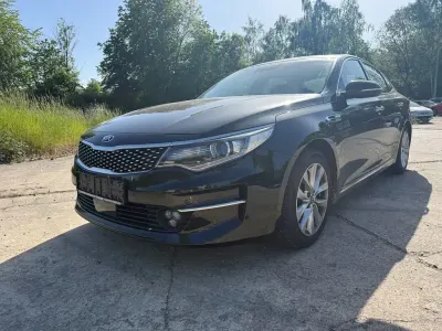 Gebraucht Kia Optima Spirit 141 PS (103 kW) 2016 Schwarz Limousine