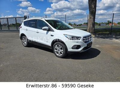 Usata Ford Kuga Titanium 150 CV (110 kW) 2019 Bianco SUV