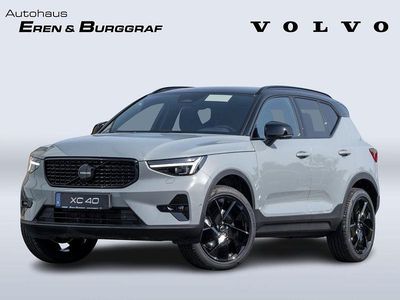 Neu Volvo XC40 Plus 163 PS (119 kW) 2025 Grau SUV