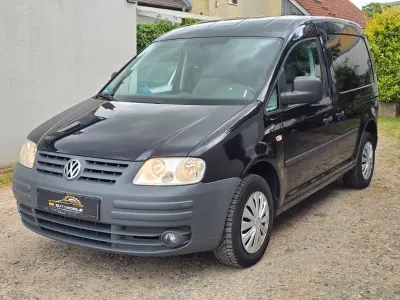 Gebraucht VW Caddy Life 80 PS (58 kW) 2010 Schwarz Van / Kleinbus