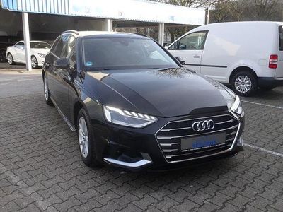 Schwarz Gebraucht 2023 Audi A4 Advanced Kombi | 23.800 € (Guter Preis)