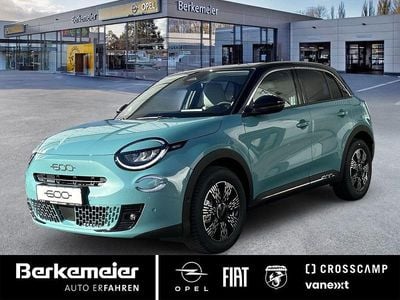 Neu Fiat 600E La Prima 114 kW (156 PS) 2026 Blau SUV