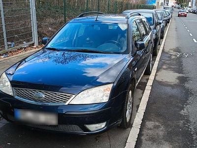 Gebraucht Ford Mondeo Titanium 116 PS (85 kW) 2006 Blau Kombi