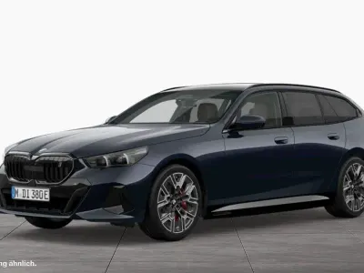 Gebraucht BMW i5 M Sport 250 kW (340 PS) 2025 Schwarz Kombi