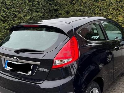 Gebraucht Ford Fiesta Trend 82 PS (60 kW) 2010 Schwarz Kleinwagen