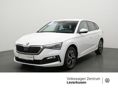 Gebraucht Skoda Scala Drive 150 PS (110 kW) 2020 Weiss Kleinwagen
