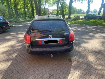 Peugeot 407