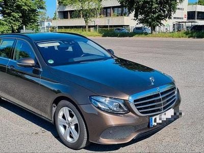 Mercedes E220