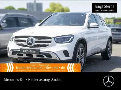 Gebraucht Mercedes GLC220 AMG 194 PS (142 kW) 2022 Weiß SUV
