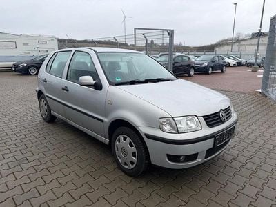 Silber Gebraucht 2000 VW Polo Comfortline Kleinwagen | 1.490 € (Fairer Preis)