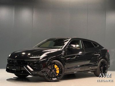 Schwarz Gebraucht 2023 Lamborghini Urus SUV | 237.900 €