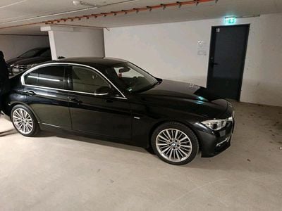 Usata BMW 330 258 CV (189 kW) 2017 Nero Berlina